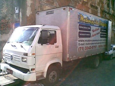 Caminhão Baú - Salvador Mudanças: Empresa de Mudanças e Transportes em Salvador - BA